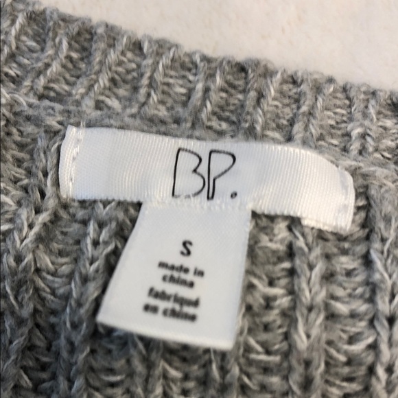 BP Gray Textured Knit soft cotton blend sweater scoop neck high low hem SZ SM - Picture 4 of 9